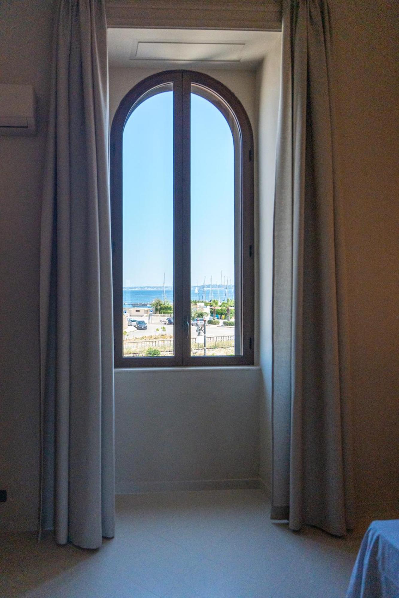Palazzo Vergine - By Inside Salento Gallipoli Ngoại thất bức ảnh